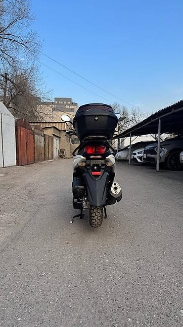 прямоток мото: Макси-скутер BWS, 150 куб. см, Бензин, Новый — 4