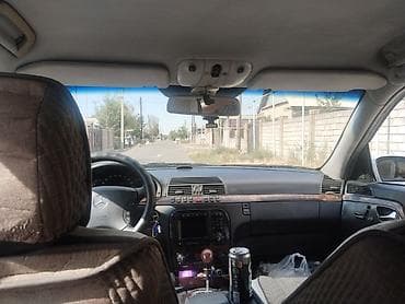 авто стенд: Mercedes-Benz C-Class: 2000 г., 3.2 л, Бензин, Седан — 4