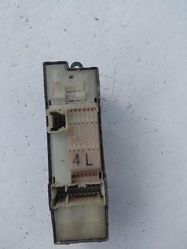 компьютерные мыши g cube: Центральная консоль Nissan 1998 г., Б/у, Оригинал, Япония — 2