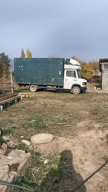 Коммерциялык транспорт: Жүк ташуучу унаа, Mercedes-Benz, 6 т, Колдонулган — 4
