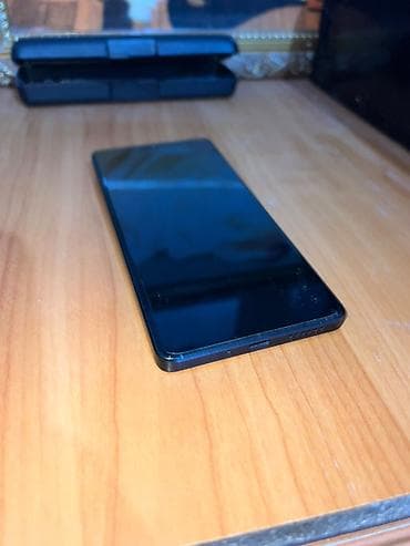 чоор фото: Redmi, Redmi Note 14 Pro, Колдонулган, 256 ГБ, түсү - Кара, 2 SIM — 1