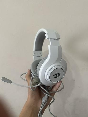 galaxy buds plus: Игровая гарнитура Redragon (проводная), цвет белый/серый. - — 3