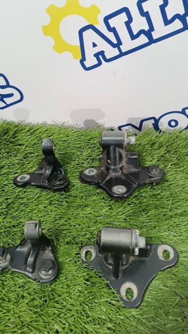 деревянная детская кровать купить: Петля двери Комплект Mercedes-Benz, Б/у, Оригинал — 1