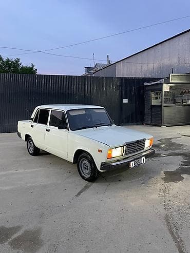 ВАЗ (ЛАДА): ВАЗ (ЛАДА) 2107: 2000 г., 1.6 л, Кол менен иштөөчү, Бензин, Седан — 1