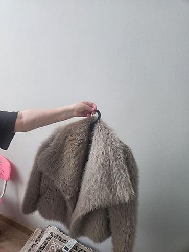 шуба из нерпы женская: Шуба, Короткая модель, M — 2