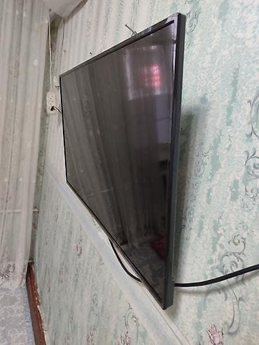 ring light: LED-телевизор на настенном креплении - Диагональ: примерно 40–43 — 1