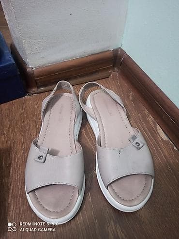 Жеке буюмдар: Lion 2500сом 37размер, или обмен. ботасы — 5