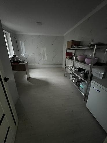 сниму квартиру ахунбаева: Аренда офисов, 100 м², В частном доме, 1 линия, С отдельной кухней, С отдельным входом — 6
