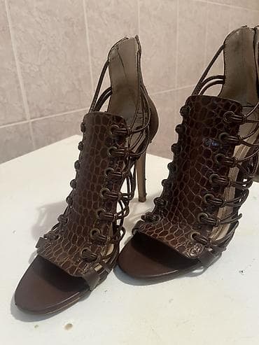 акула трико: Босоножки Zara Woman на высоком каблуке - Модель: открытые — 1