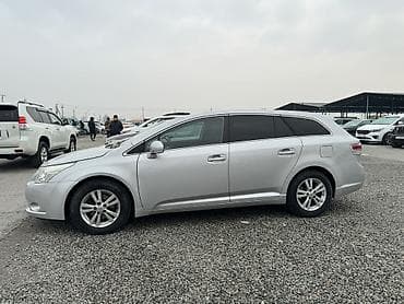 Toyota Avensis: 2009 г., 2 л, Автомат, Бензин, Универсал — 5