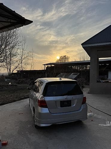 яапошка машина: Honda Fit: 2003 г., 1.5 л, Автомат, Бензин, Хэтчбэк — 2