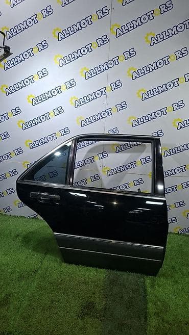 Дверь Задняя правая Mercedes-Benz, Б/у, Оригинал at lalafo.kg Дверь Задняя правая Mercedes-Benz, Б/у, Оригинал