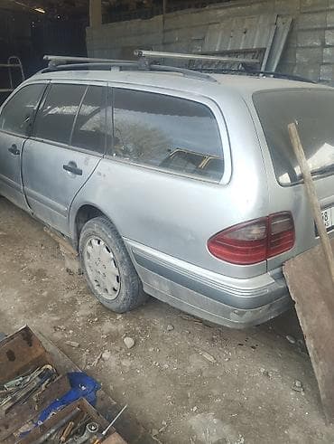 багаж 124: 2 машины черная 2,2 бензин серебристая плита универсал дизель без — 2