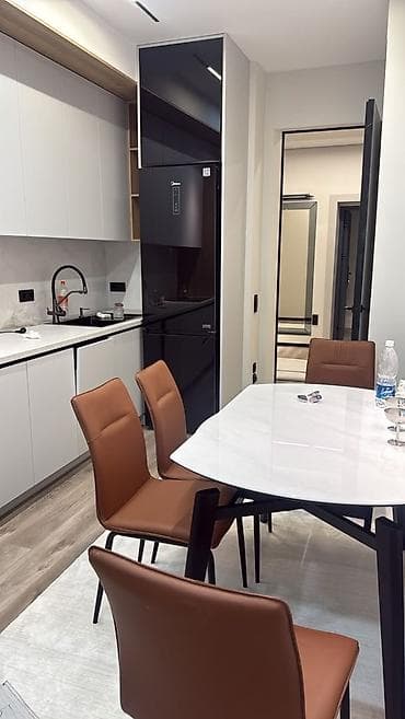 2 комнаты, 73 м², Асанбай мкр Элитка, 4 этаж, Дизайнерский ремонт at lalafo.kg 2 комнаты, 73 м², Асанбай мкр Элитка, 4 этаж, Дизайнерский ремонт