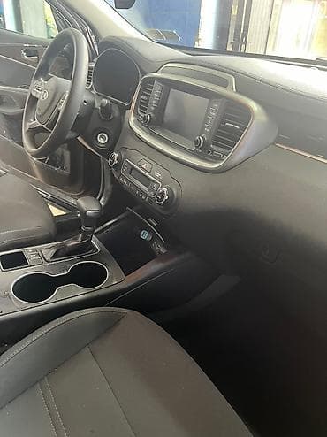 продаю киа соренто: Kia Sorento: 2019 г., 3.3 л, Автомат, Бензин, Кроссовер — 7