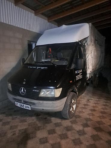 модульный дома: Mercedes-Benz Sprinter 210D, тентованный бортовой фургон. - Кузов — 4