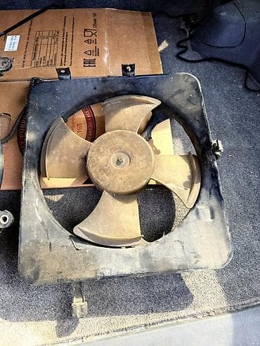 канальный вентилятор: Вентилятор Honda 1999 г., Б/у, Оригинал — 3