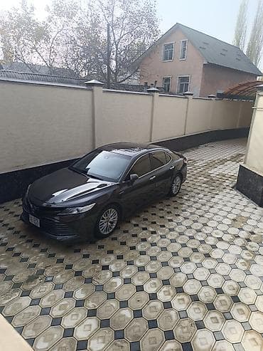 volvo volva: Toyota Camry: 2018 г., Автомат, Гибрид, Седан — 10
