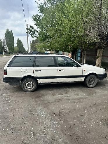 авто подголовник: Volkswagen Passat: 1993 г., 1.8 л, Универсал — 3