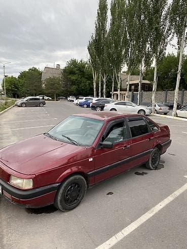 b 4: Volkswagen Passat: 1988 г., 1.8 л, Механика, Седан — 5