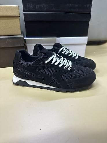 женская обувь 38: Кроссовки повседневные с сетчатыми вставками - Верх: замша с — 1