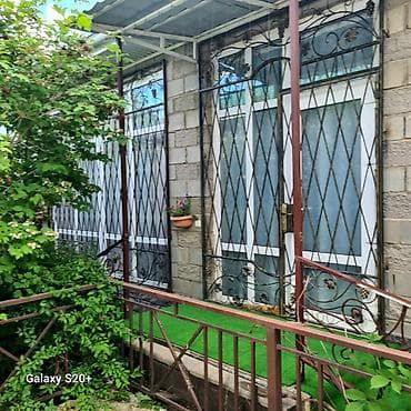 дома: Уютный частный коттедж в центре отдыха Париж что находится в селе — 10