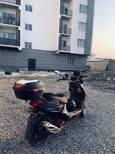 Мототехника: Тип скутера 150 куб. см, Бензин, Б/у — 2