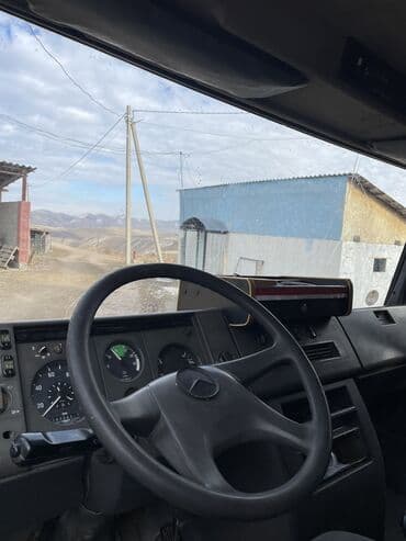 шина на ауди: Грузовик, Mercedes-Benz, Дубль, 4 т, Б/у — 14