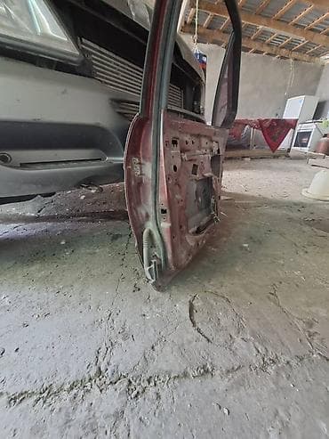 Автозапчасти: Дверь Задняя левая BMW, Б/у — 4