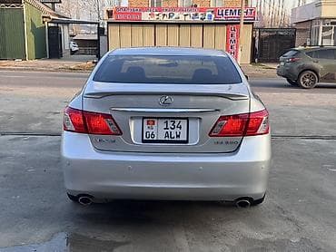 делаю справки: Lexus ES: 2008 г., 3.5 л, Автомат, Бензин, Седан — 1