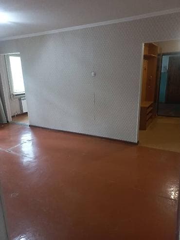 3 комнаты, 59 м², 104 серия, 1 этаж, Косметический ремонт — 3