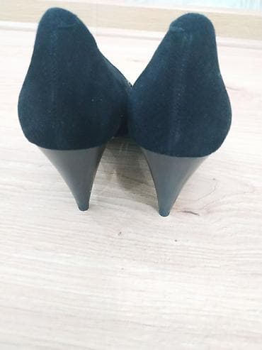 замш туфли: Замшевые туфли 39 размер. Одевала один раз. Качество отличное — 4