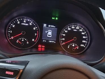 w210 e280: Kia Stonic: 2018 г., 1 л, Робот, Бензин, Кроссовер — 5