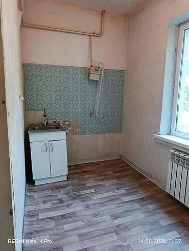 по ленинское: 1 комната, 35 м², ул. Московская / Уметалиева 105 серия, 1 этаж, Требуется ремонт — 8