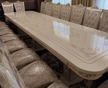 small table: Столовый гарнитур в классическом стиле. - Большой прямоугольный — 1