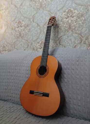 купить укулеле в бишкеке: 🎸 Yamaha C40 🎸Продаю оригинальную гитару 📍 Находится в Караколе — 1