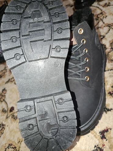 срочно продаю в связи с переездом: Мужские ботинки, 36, Новый, цвет - Черный, Самовывоз — 3