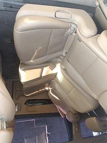 mercedesbenz eclass 2011: Kia Carnival: 2019 г., Минивэн — 2