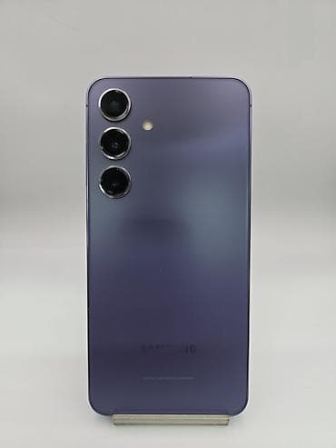 Samsung Galaxy S24, Б/у, 256 ГБ, цвет - Фиолетовый, eSIM