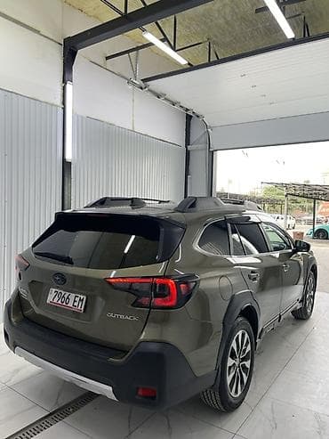 Subaru Outback: 2023 г., 2.5 л, Бензин, Универсал — 3