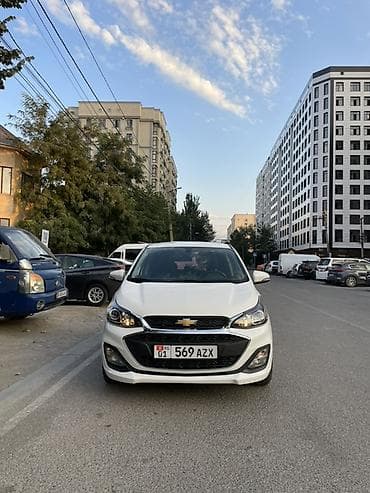 wuling mini ev: Chevrolet Spark: 2020 г., 0.9 л, Автомат, Бензин, Хэтчбэк — 1