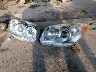 брендовые оригинальные часы: Передняя левая фара Toyota Б/у, Оригинал — 2