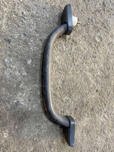 купить мицубиси паджеро спорт в бишкеке: Mitsubishi Pajero 2 ручка салона, Митсубиси Монтеро 2 ручка салона — 3