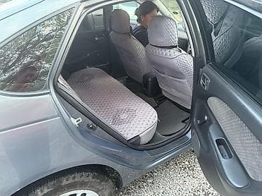 тайота ипсум 2002: Toyota Avensis: 2002 г., 1.8 л, Автомат, Бензин, Лифтбек — 8