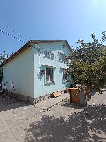 ниже себестоимости: Срочно продаю!!! Дом в ж/м Кок Джар, Молдокулова/Ахунбаева, можно под — 3