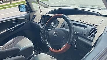 для такси авто: Toyota Estima: 2004 г., 2.4 л, Автомат, Газ, Минивэн — 3