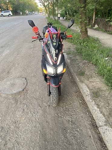 Тип скутера 150 куб. см, Бензин, Б/у