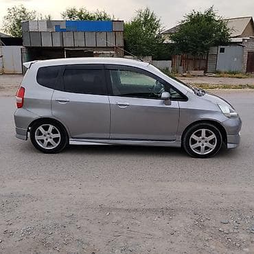fit 2: Honda Fit: 2003 г., 1.3 л, Вариатор, Бензин, Хэтчбэк — 4