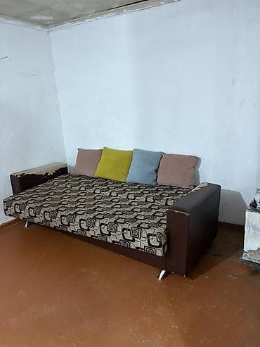 обмен кв на дом: Сдаётся небольшое жилое помещение с базовой мебелью и техникой — 4