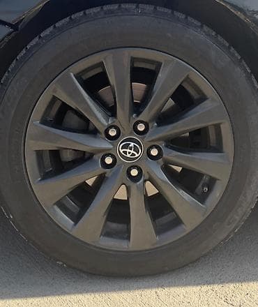 руль авто: Toyota Camry: 2018 г., 2.5 л, Автомат, Бензин, Седан — 4